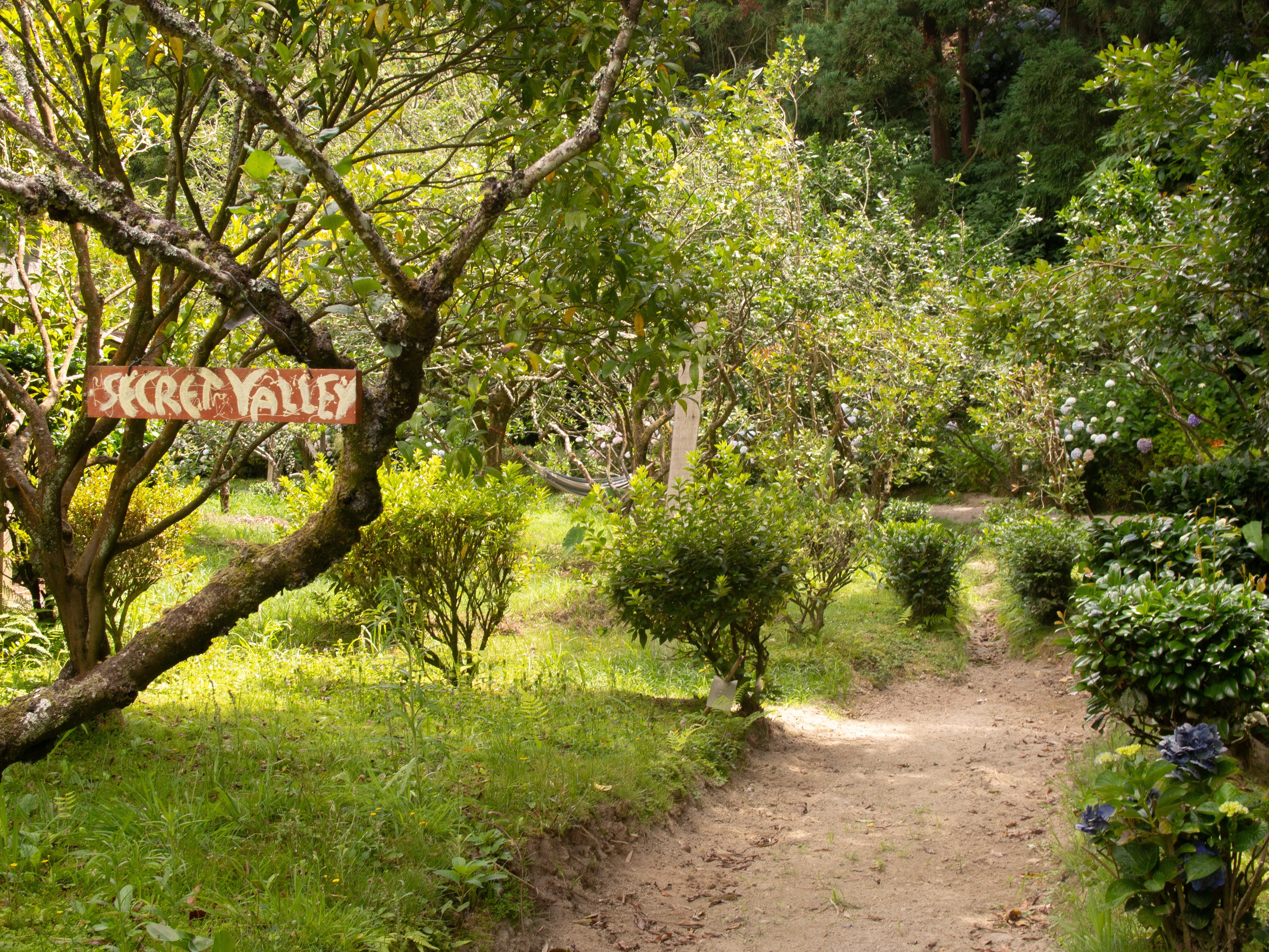 The keepers of the orchard